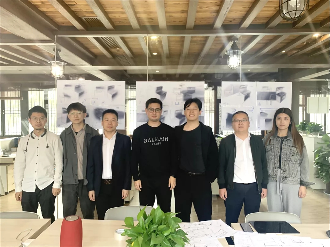 佳歌與洛可可LKK產(chǎn)品設(shè)計(jì)方案研討會(huì)順利召開(kāi) 佳歌與洛可可LKK產(chǎn)品設(shè)計(jì)方案研討會(huì)順利召開(kāi)